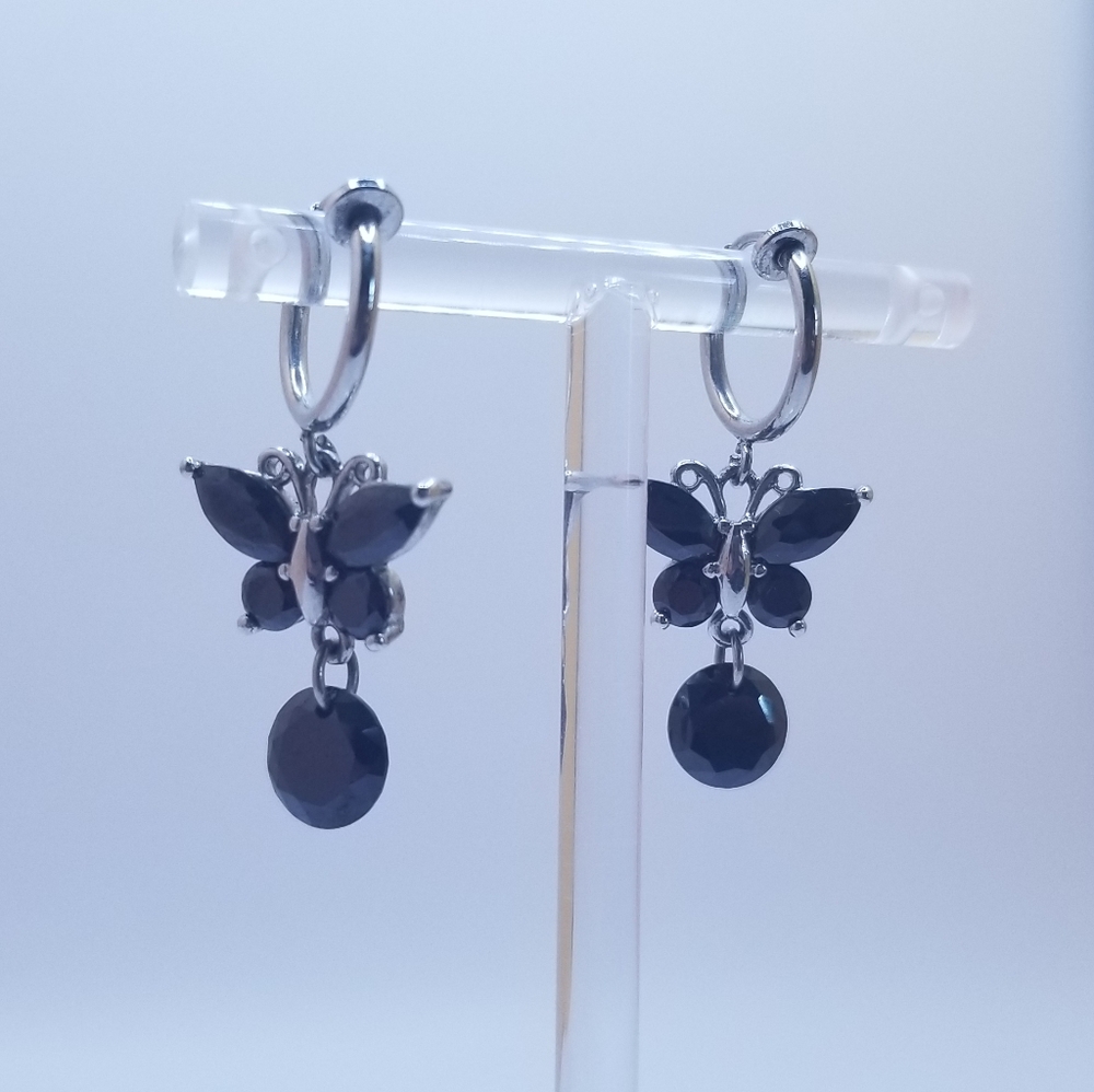 Black Butterfly Clip-on